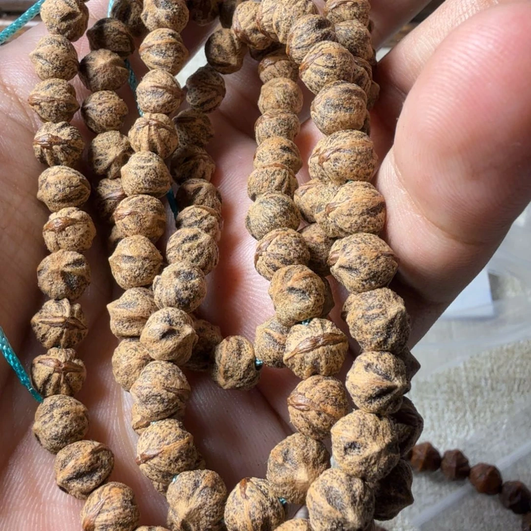 f***m吊坠柏香籽/百香籽