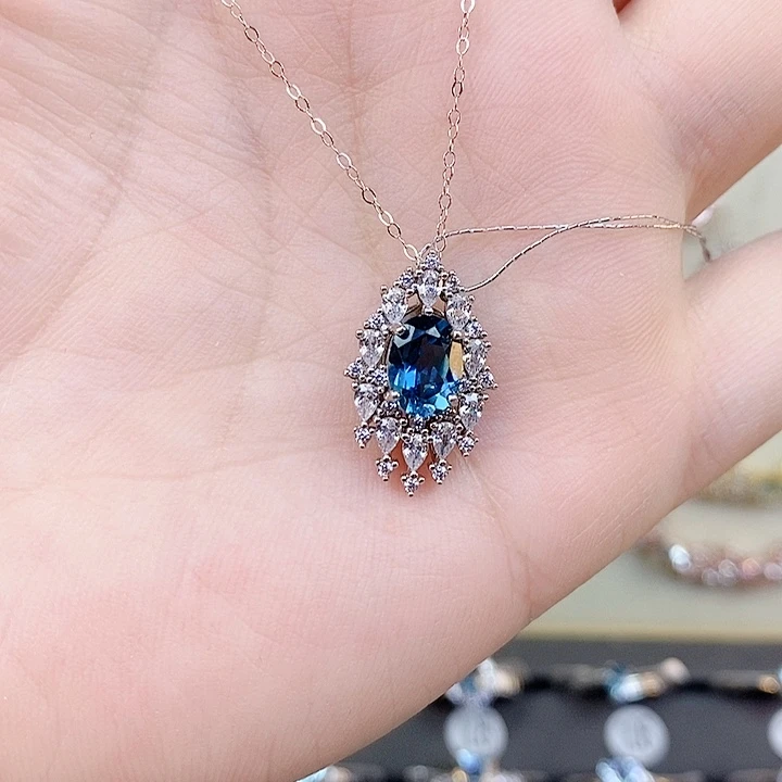 托帕石吊坠(赠链)银S925镶嵌