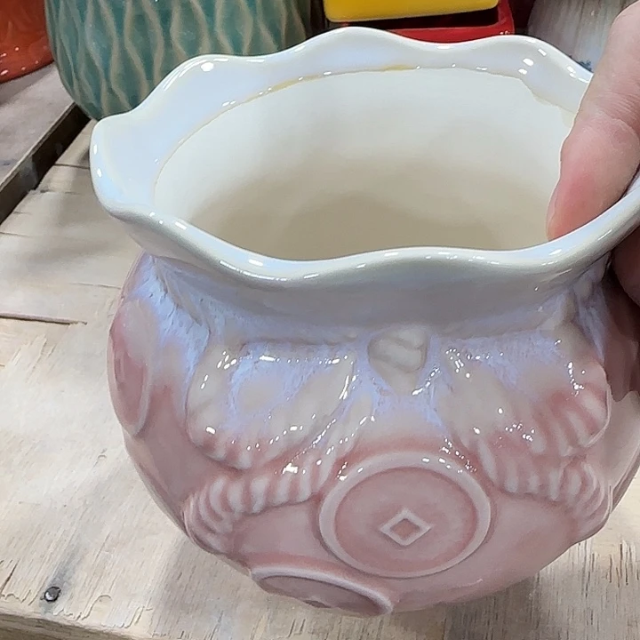 有孔！！口径不清楚问客服