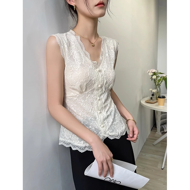 米白色蕾丝吊带背心女夏外穿无袖v领设计感打底内搭上衣2025新款
