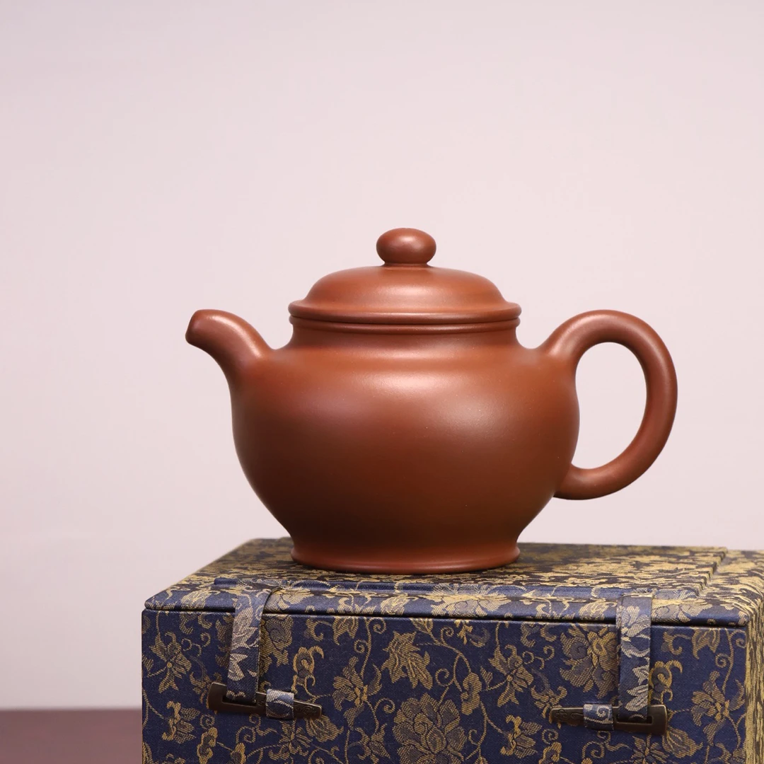 大掇只，实力派老艺人早期作品，原矿红皮龙，650cc，网孔出水