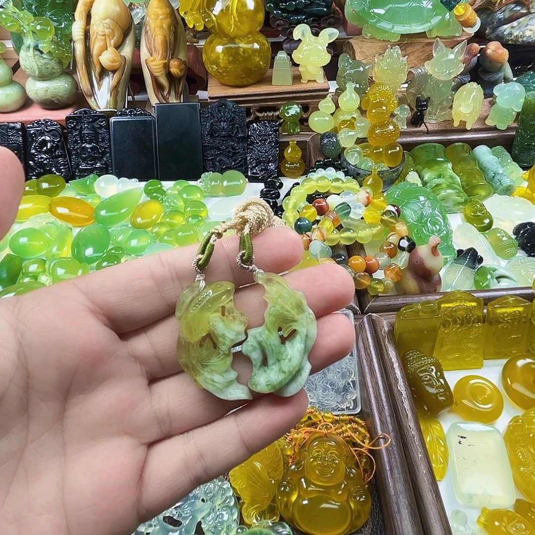 岫玉未镶嵌吊坠(不含链)