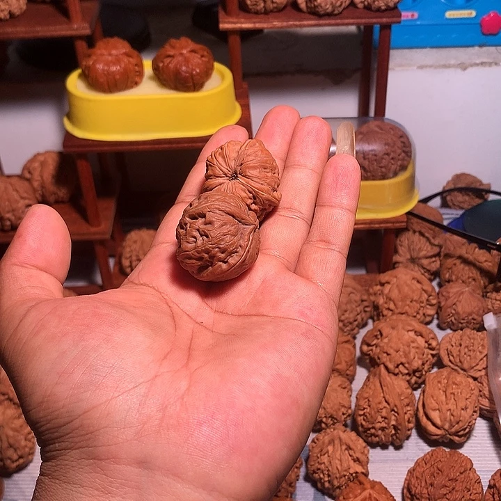 ꧁***꧂吊坠文玩核桃三棱