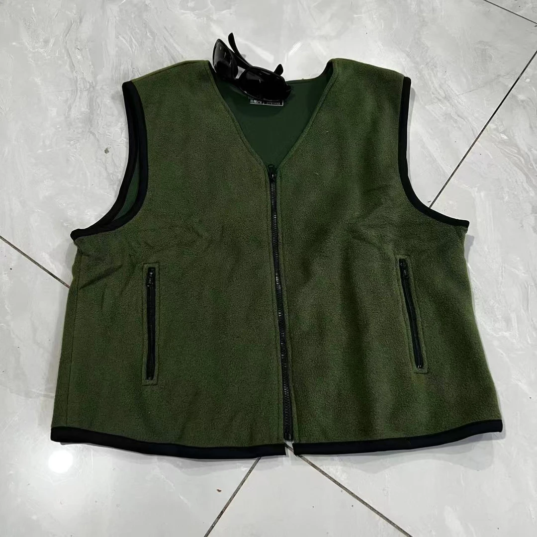 全新老货绒马甲橄榄绿有弹性