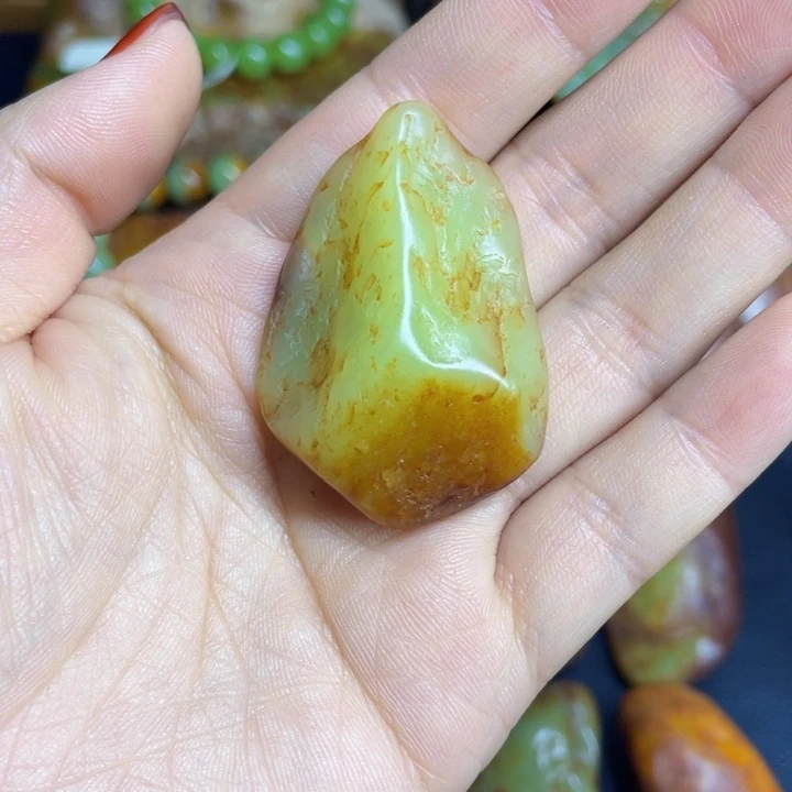 和田玉（糖玉）未镶嵌手链