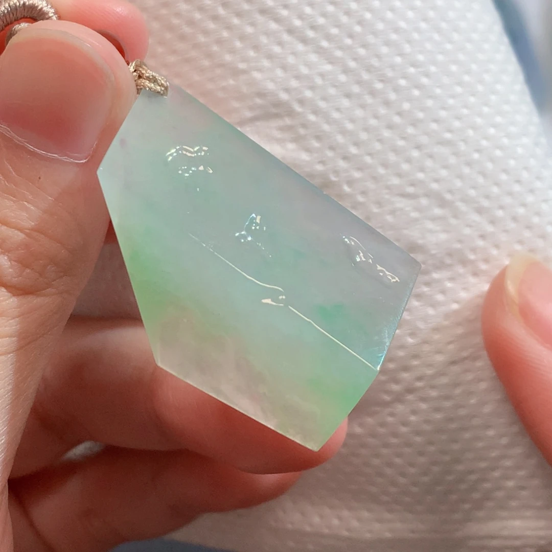 翡翠未镶嵌吊坠(不含链)15