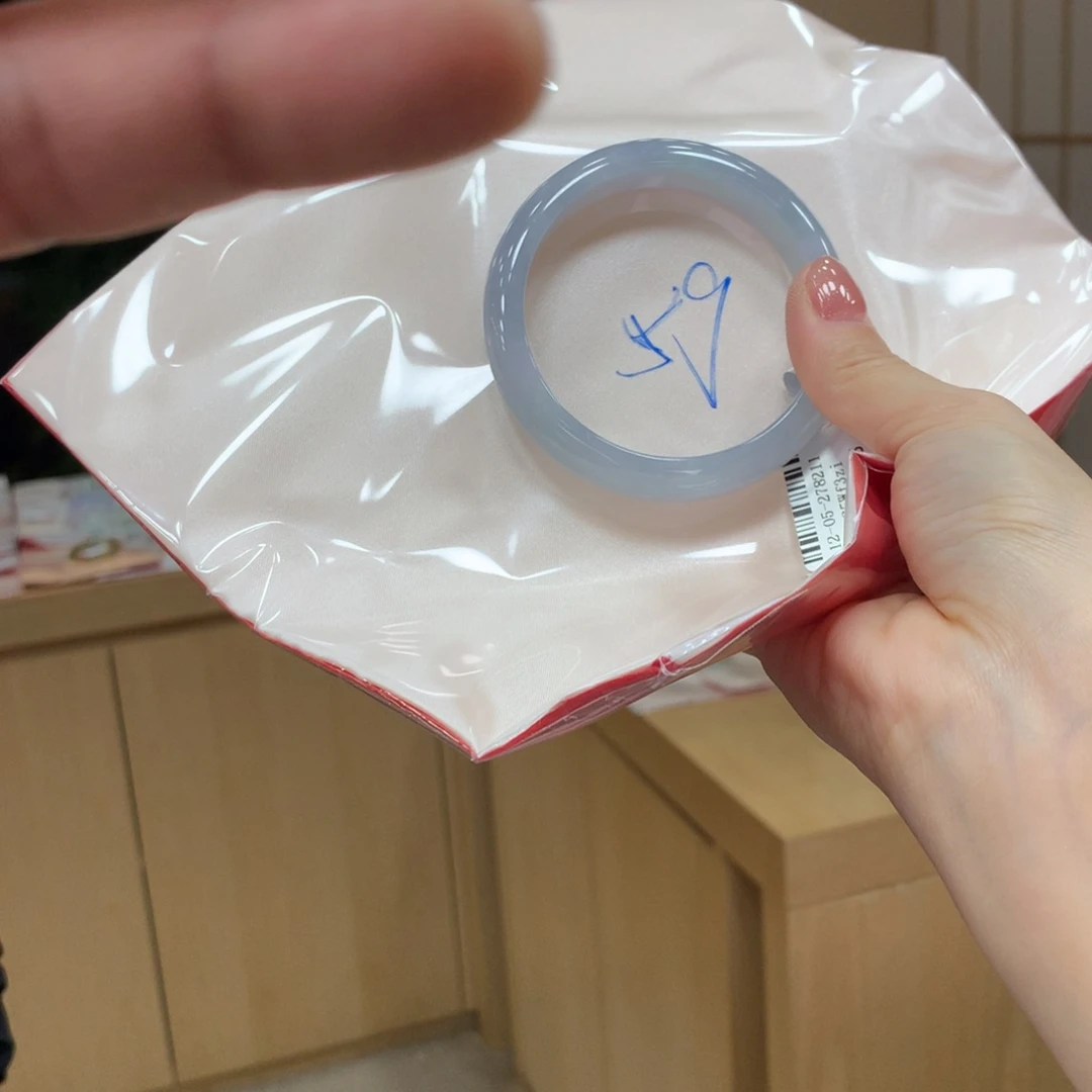 未镶嵌手镯翡翠不退不换