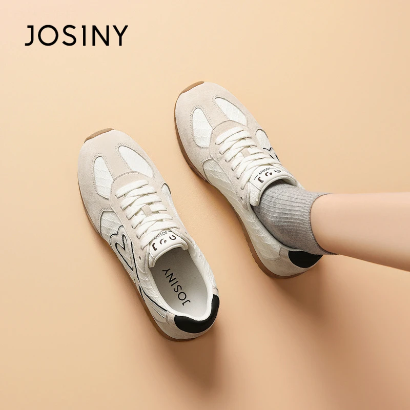 卓诗尼时尚软底小白鞋女2025春秋新款平底休闲鞋系带圆头德训鞋女