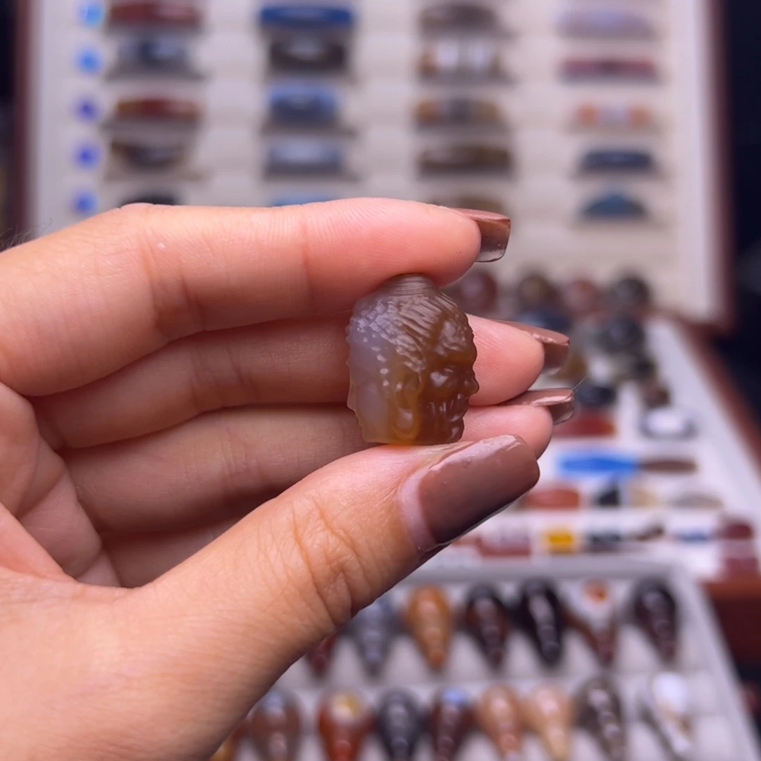 我***七玛瑙/玉髓未镶嵌颈饰