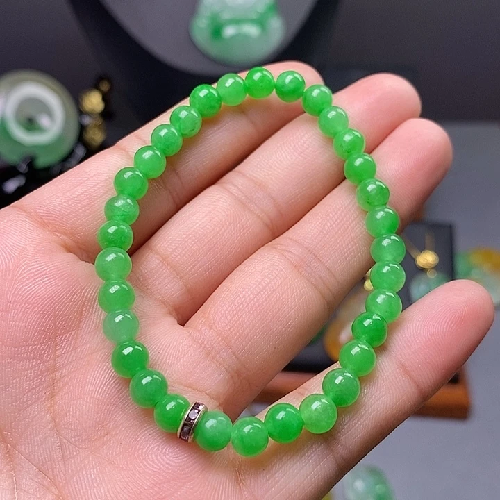 吊坠(赠链)未镶嵌翡翠