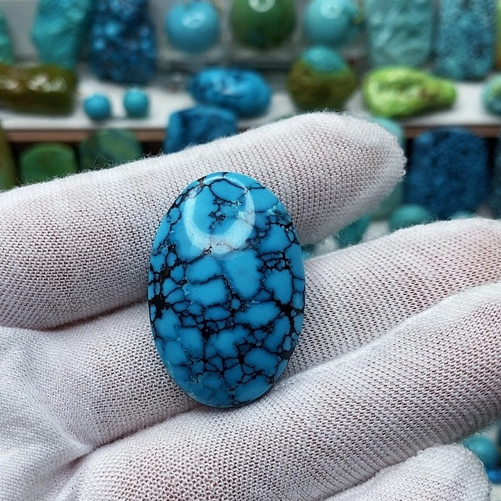 自****绿松石未镶嵌天然原矿 地大质检