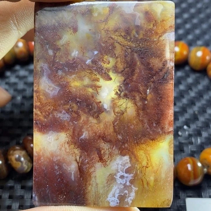 玛瑙/玉髓颈饰未镶嵌翟****心