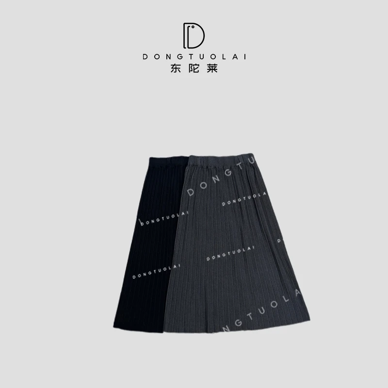 《摇摆》连衣裙时尚休闲复古国风设计师黑色轻奢针织秋冬