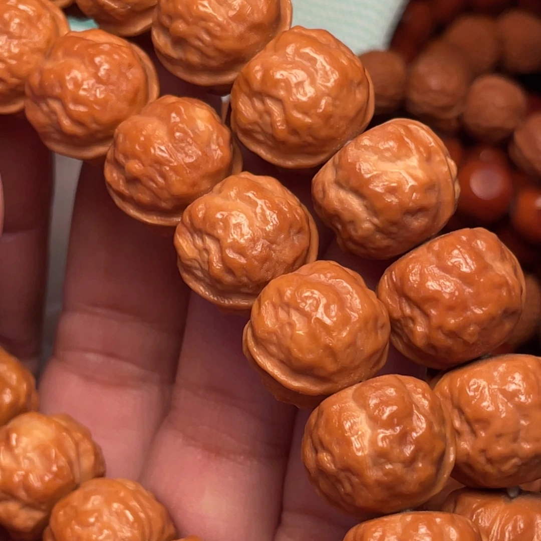 爱***〕吊坠猴头核桃猴王们还没有开始看吗这不是传说里