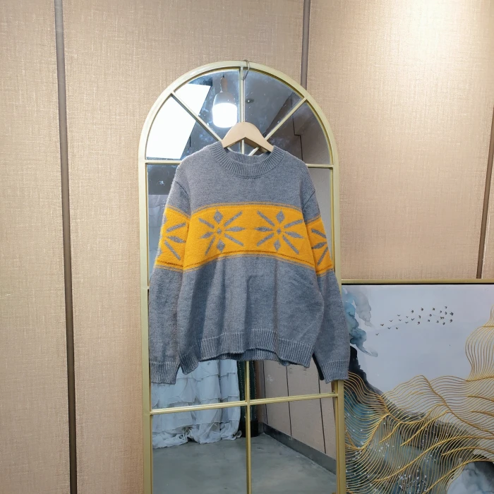 AE830孕妇灰色毛衣90-130