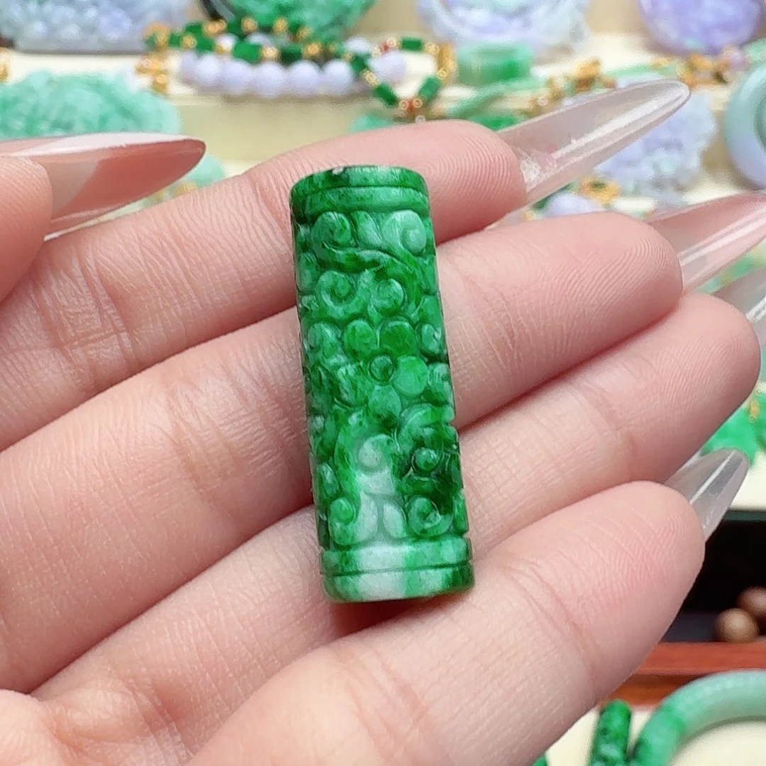 小****颈饰未镶嵌翡翠翡翠吊坠