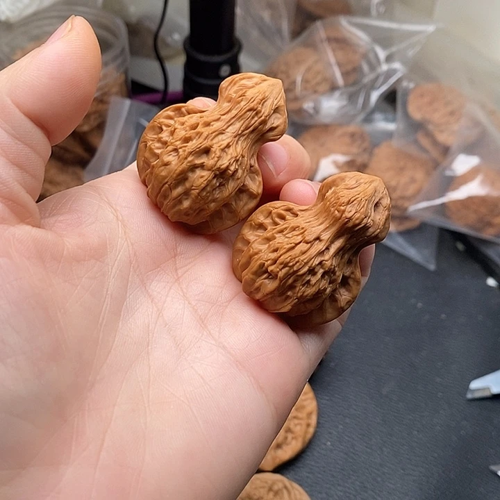 文玩核桃吊坠葫芦