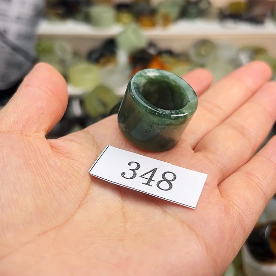 【闪购商品】未镶嵌蛇纹石玉戒指A****g