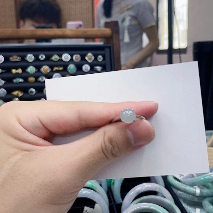 翡翠未镶嵌颈饰天然Ａ货翡翠