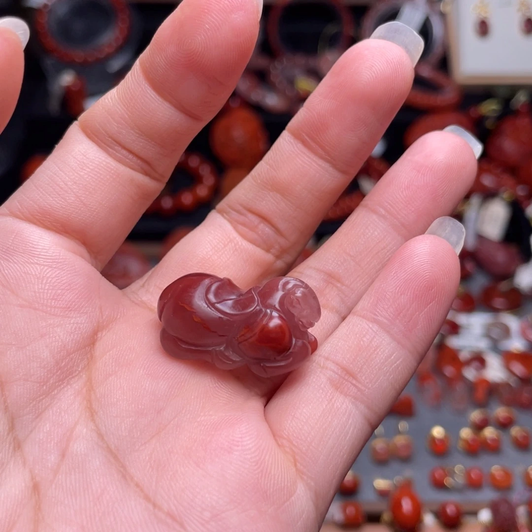 南红玛瑙未镶嵌立体马