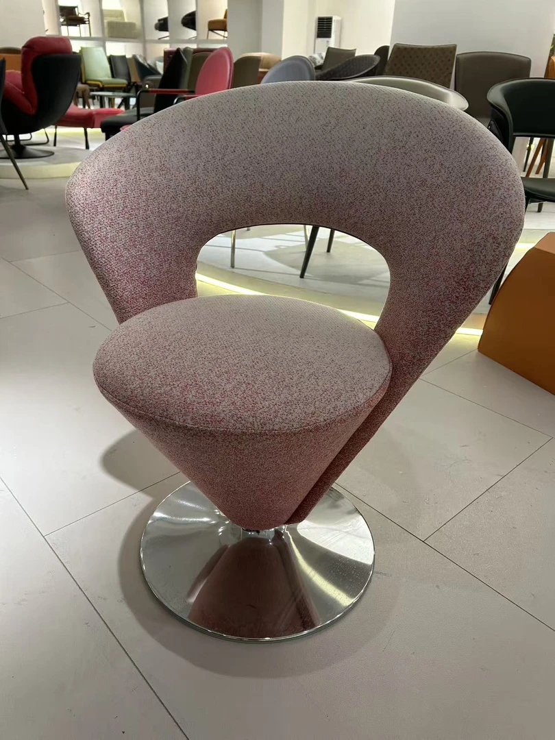 【飞云】 简约轻奢北欧风高档家用办公椅 梳妆椅 妆台椅 餐桌椅子