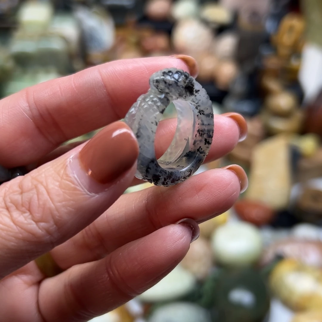 岫玉未镶嵌颈饰水墨蛇17.4