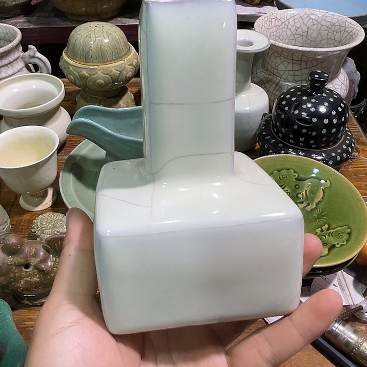 马***坤瓷片瓷器。。。。。瓷瓶