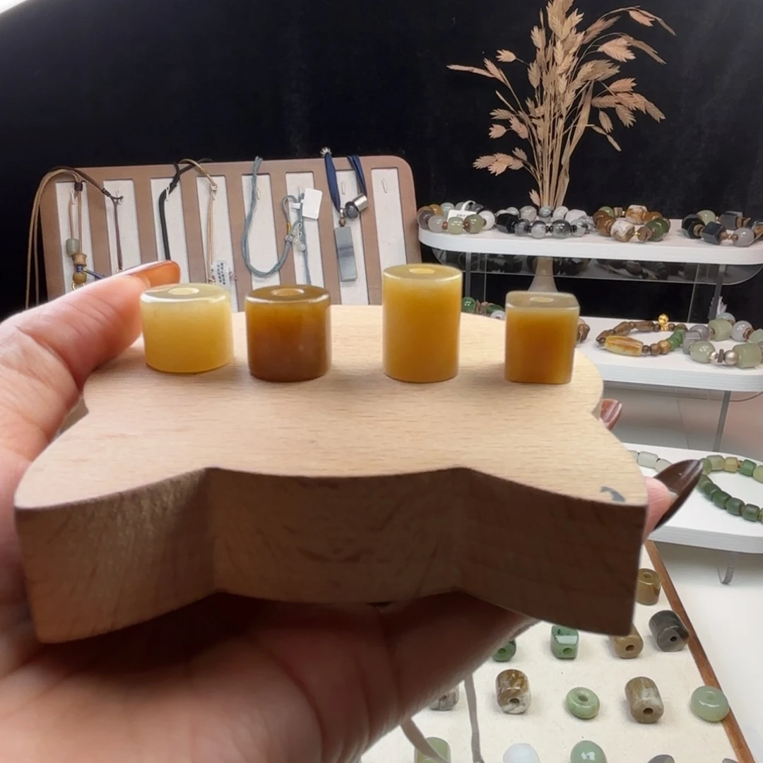 S***o和田玉（糖玉）未镶嵌颈饰