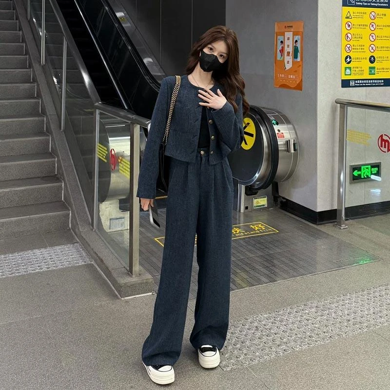 高级感时尚套装女早春2025新款洋气减龄小香风短外套阔腿裤两件套