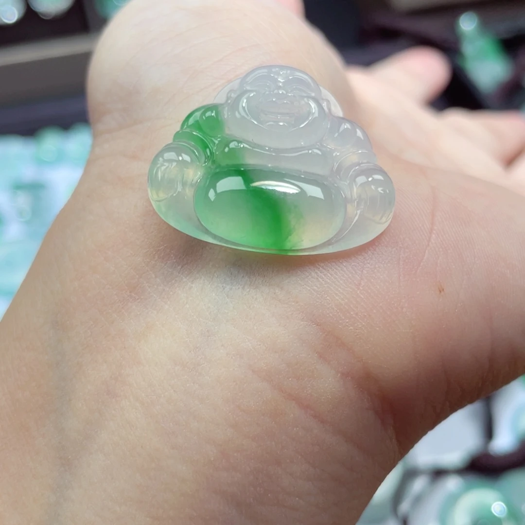 颈饰未镶嵌翡翠佛公