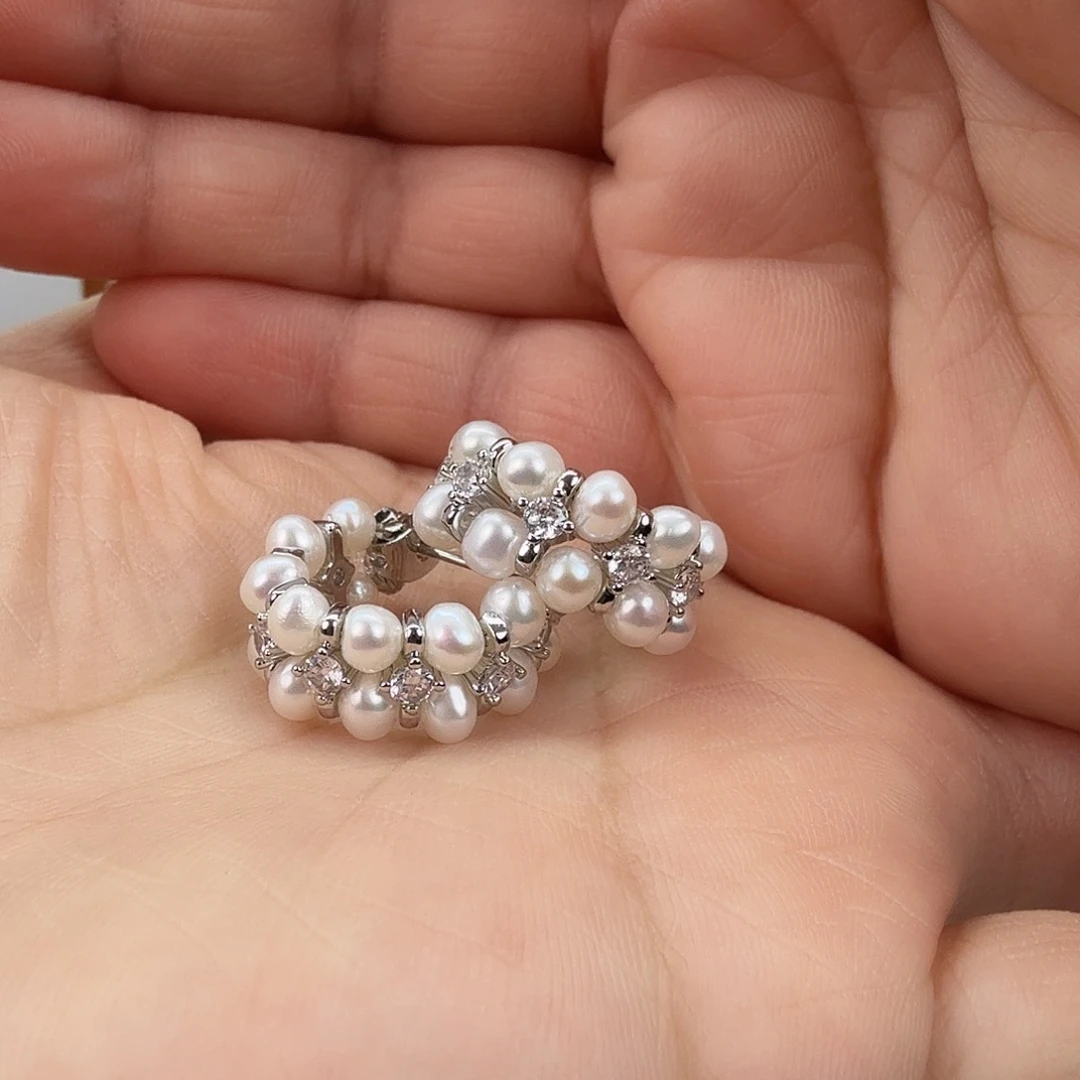 未镶嵌淡水珍珠耳饰