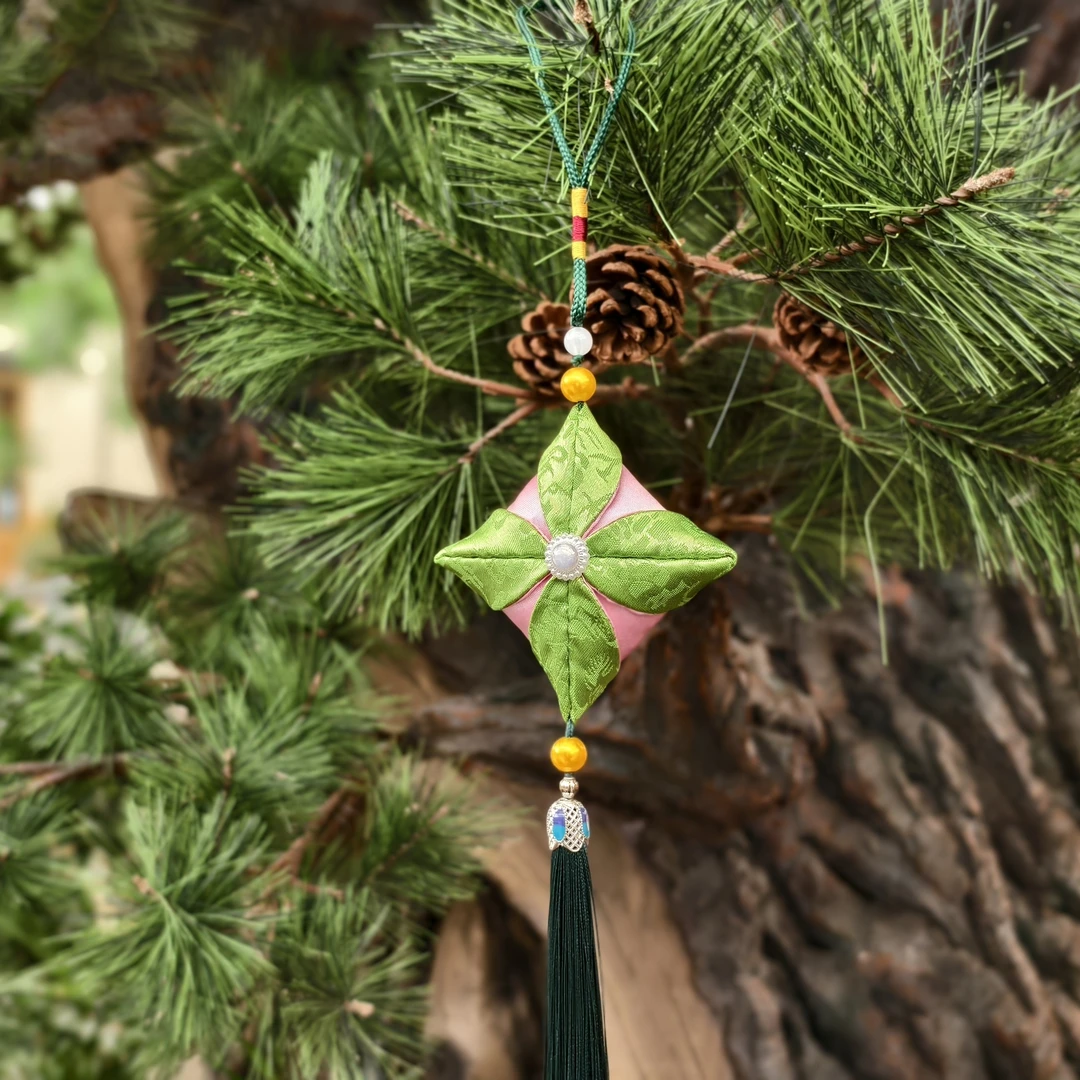 【媛塬植染】端午节四叶草香囊香包挂件，养生药香，车挂，包挂