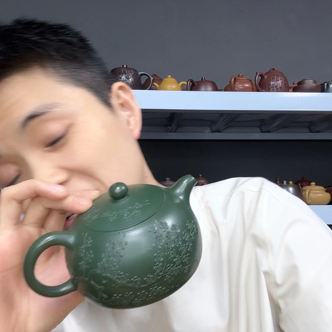 茶壶底槽青民间手艺人全手工制作