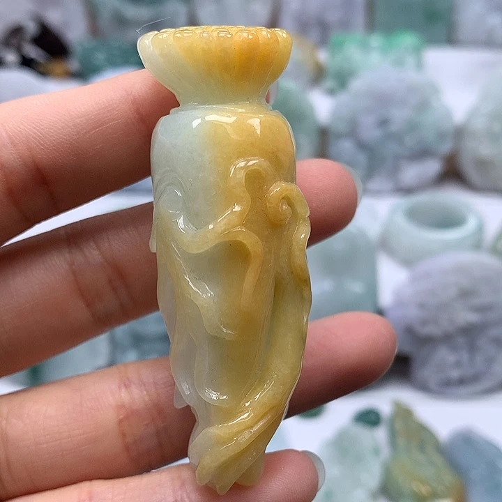 翡翠未镶嵌颈饰人生如意卡厚装21+