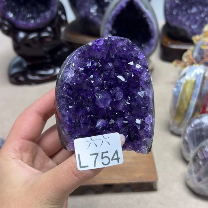 大型摆件（非配饰）未镶嵌紫晶