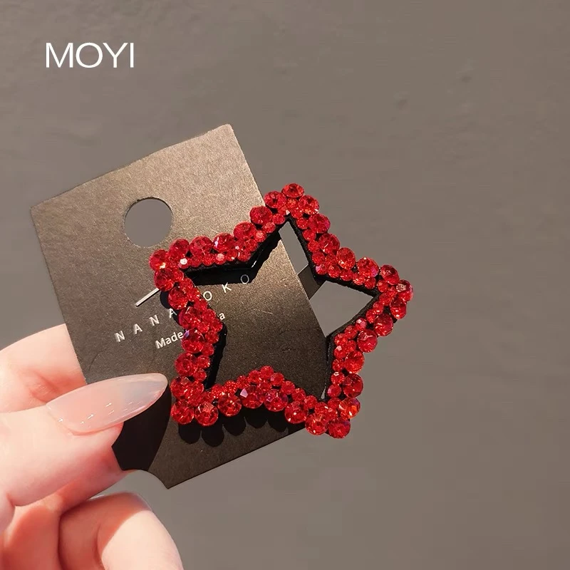 2个装～新年红色设计感镂空纯色水钻星星侧边BB夹气质发夹A641