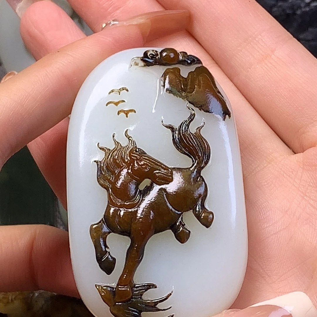 颈饰未镶嵌和田玉吹****风