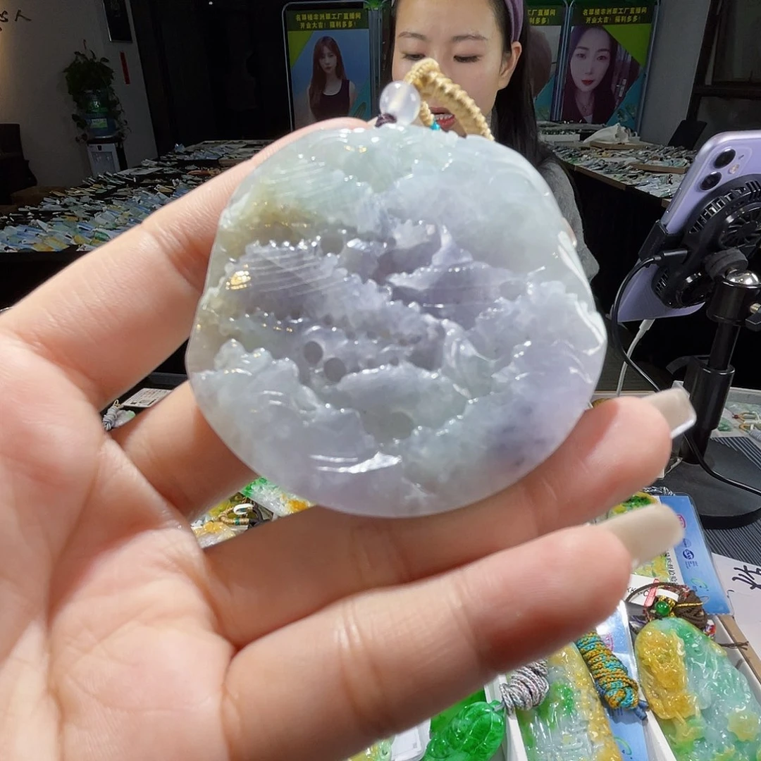 颈饰未镶嵌翡翠一