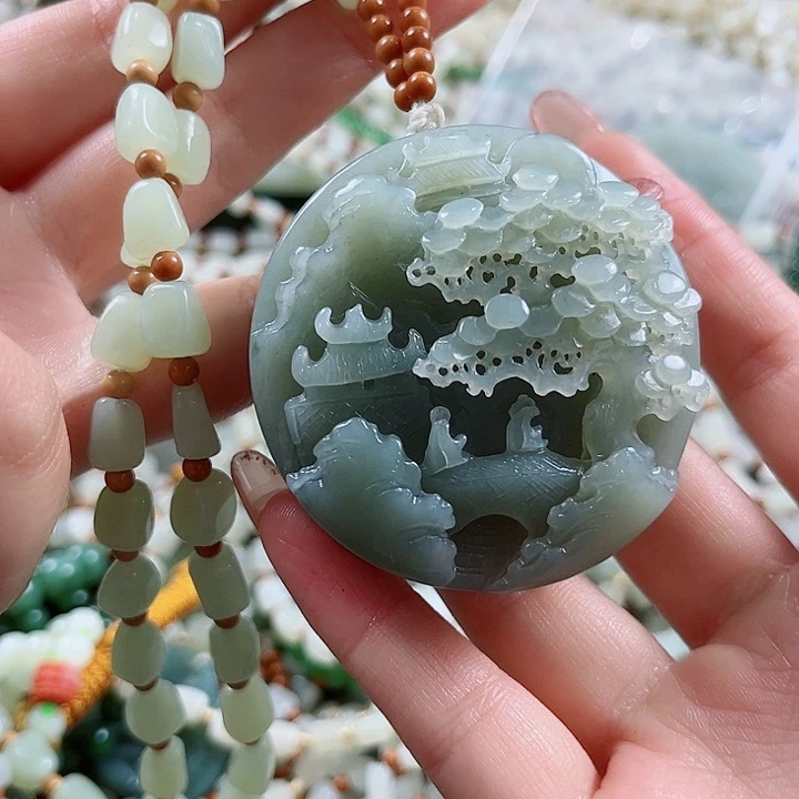 和田玉未镶嵌颈饰