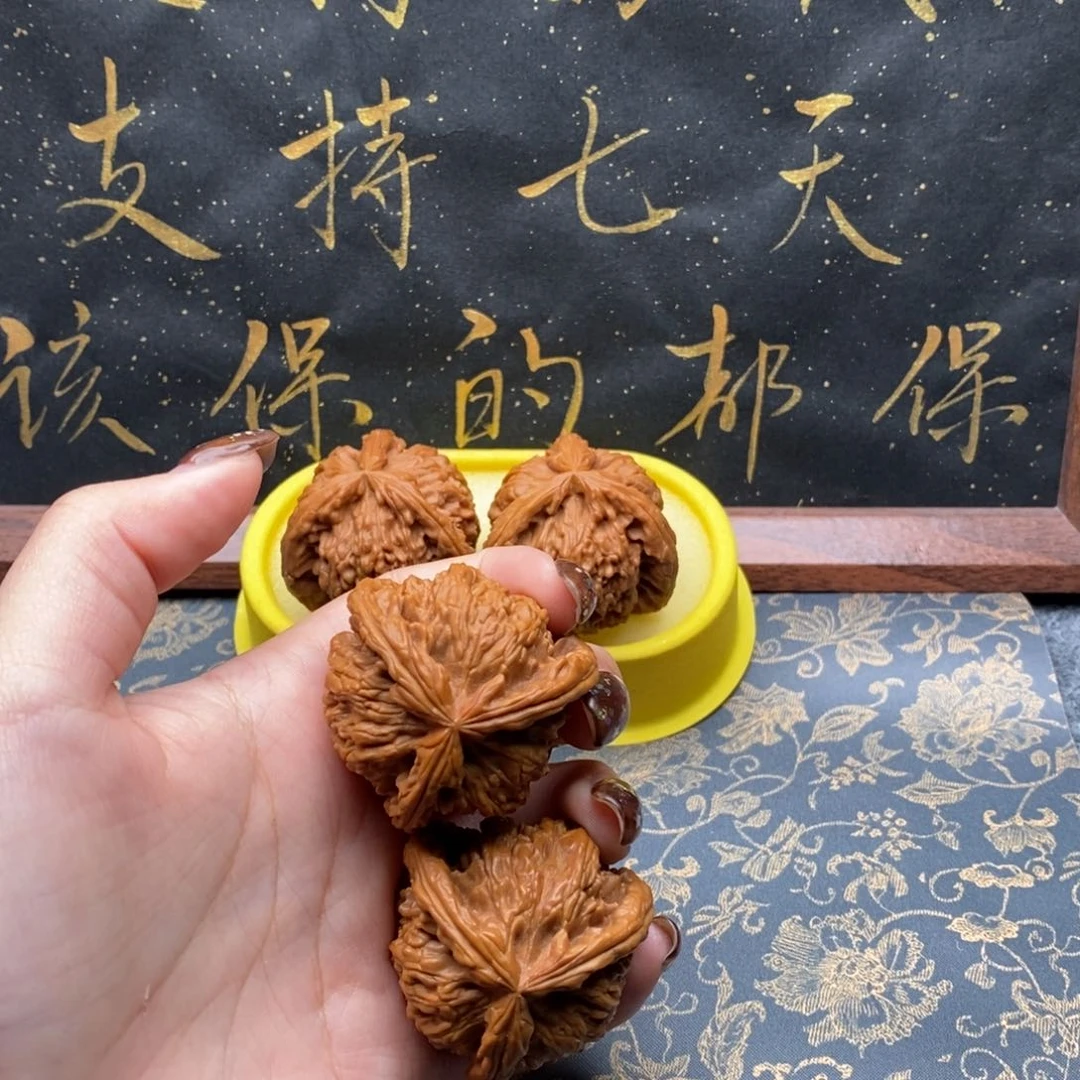 吊坠文玩核桃墨*…白狮子