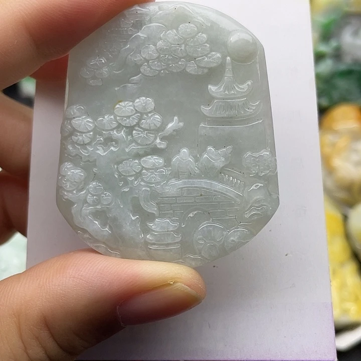 翡翠未镶嵌颈饰天然翡翠