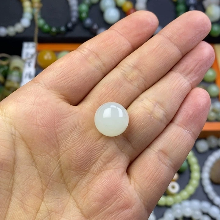 和田玉卡14单珠未镶嵌多****店