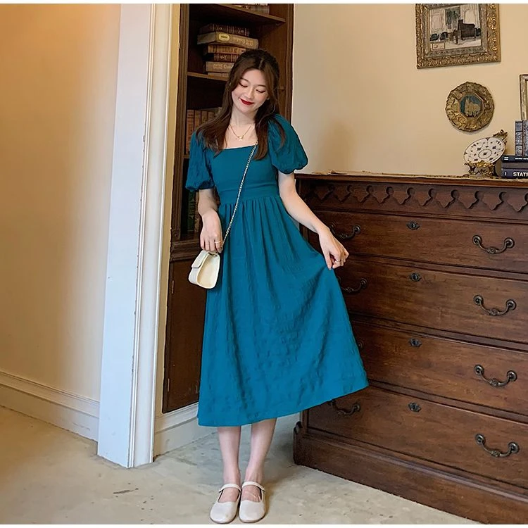 夏季小个子时尚连衣裙法式泡泡袖克莱因蓝方领初恋气质小众茶歇裙