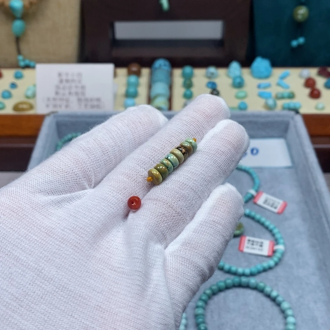 未镶嵌配饰南红玛瑙