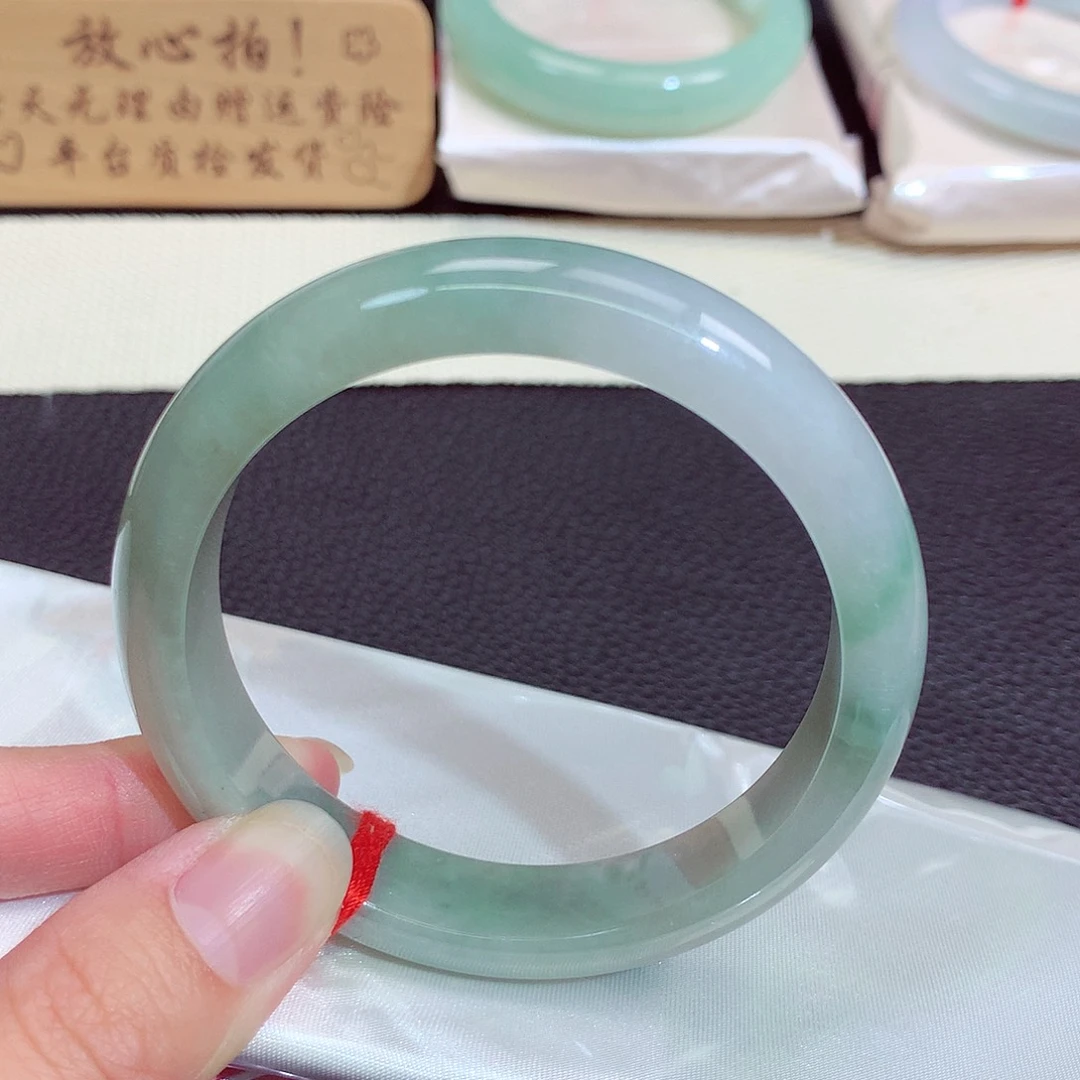 未镶嵌手镯翡翠4026