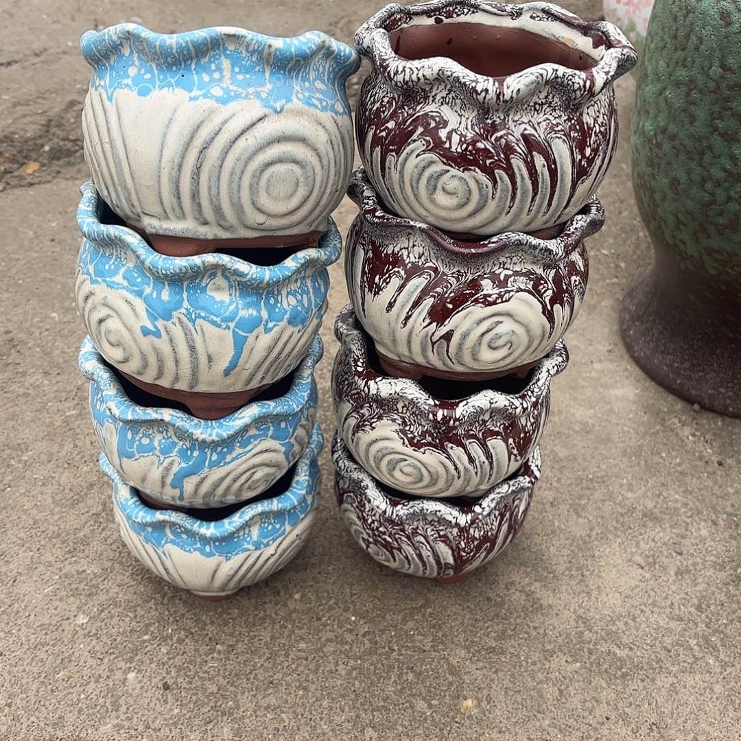 紫砂花盆口径11高9八个脚