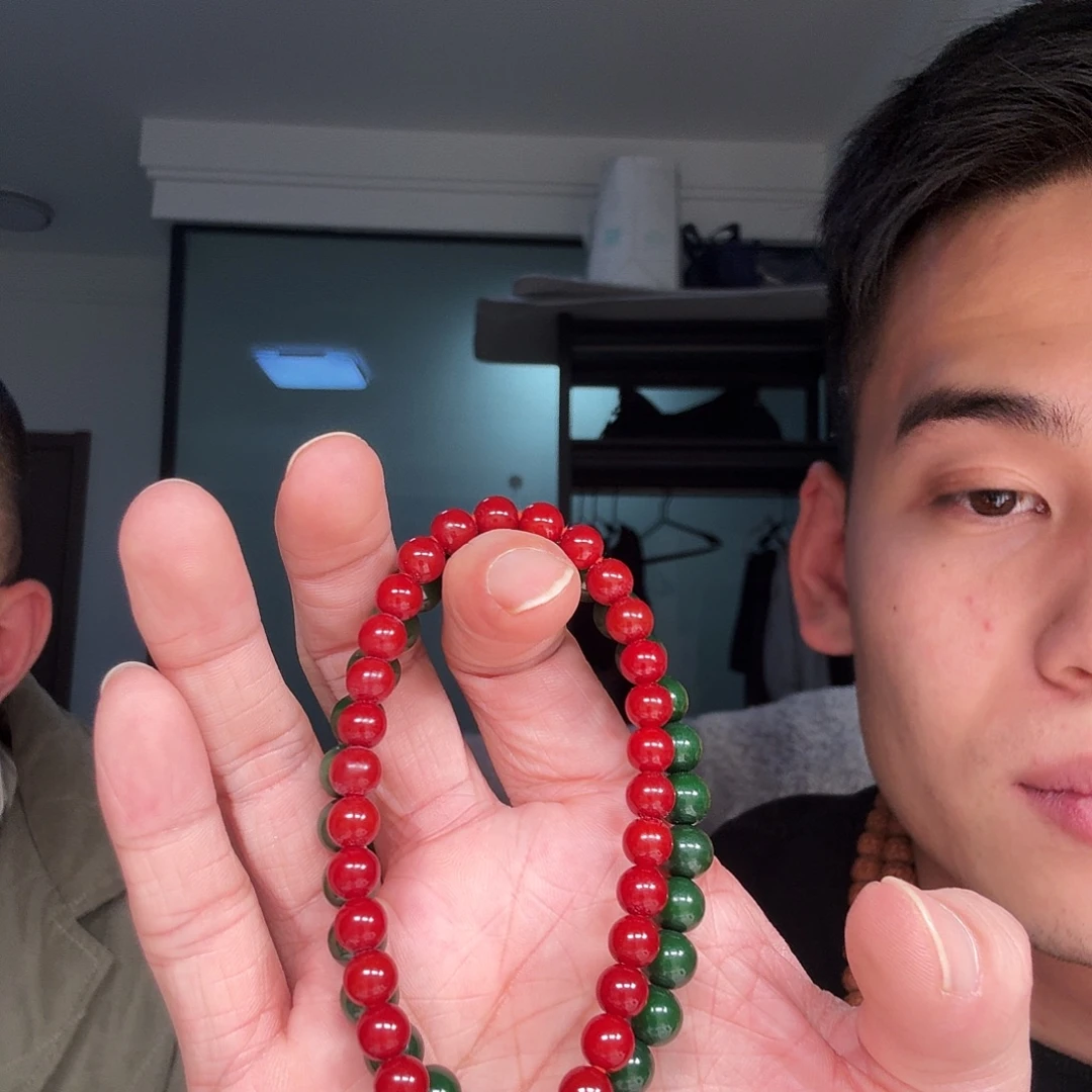 瓜****金刚菩提吊坠绿红菩提根