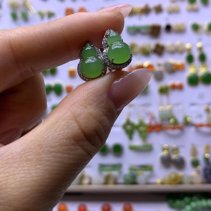 和田玉银S925镶嵌耳饰