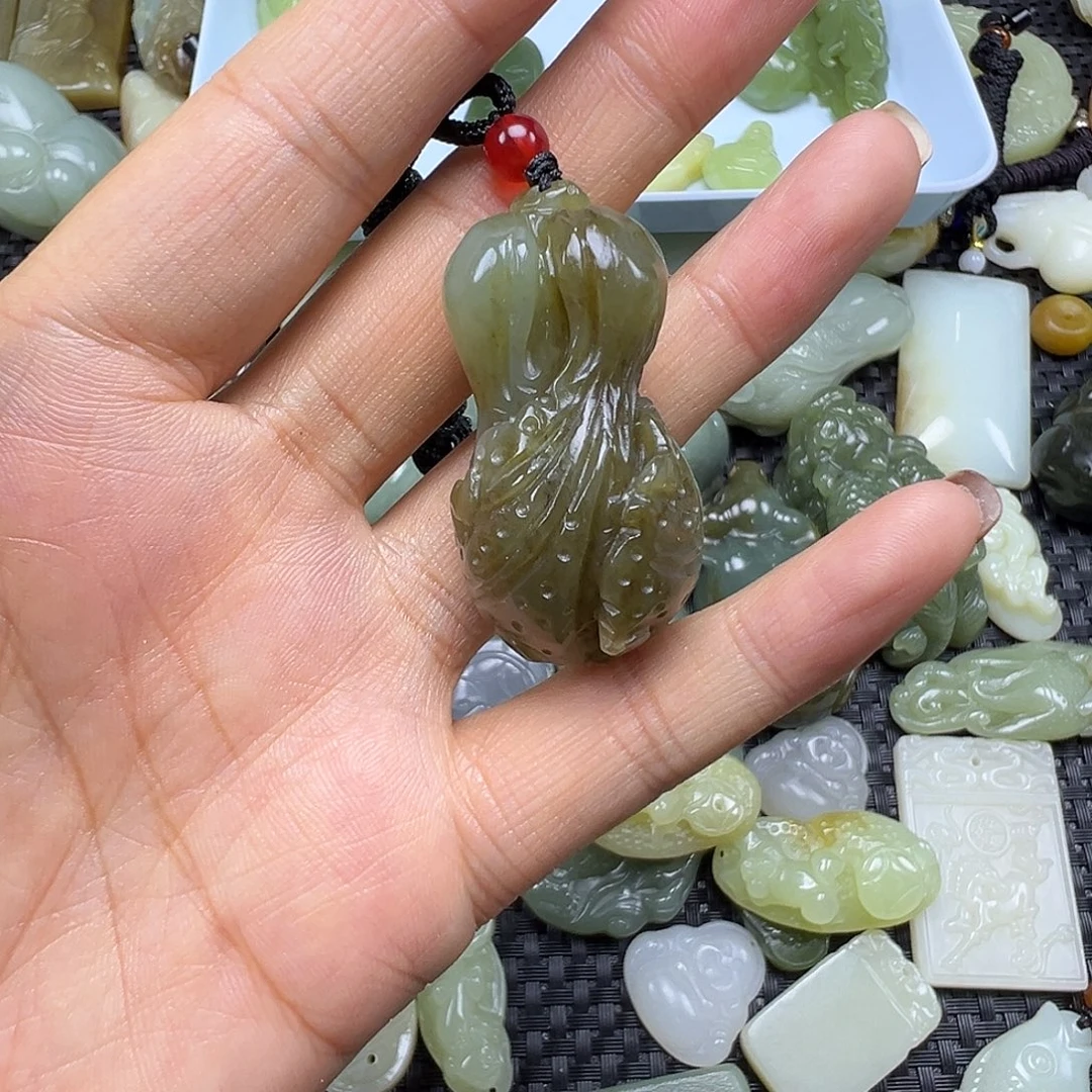 和田玉未镶嵌吊坠(不含链)卡43.9