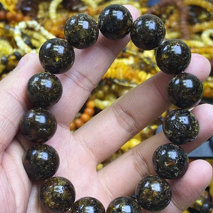 琥珀未镶嵌珠宝奇石